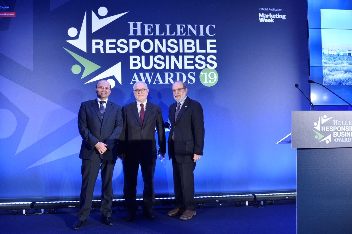 Στη συνεργασία Οικονομικού Πανεπιστημίου Αθηνών – Apivita απονεμήθηκε Ασημένιο Βραβείο στα πλαίσια των ‘Responsible Business Awards 2019: Μεταμορφώνοντας τη σύγχρονη επιχειρηματικότητα, για το κοινό καλό’
